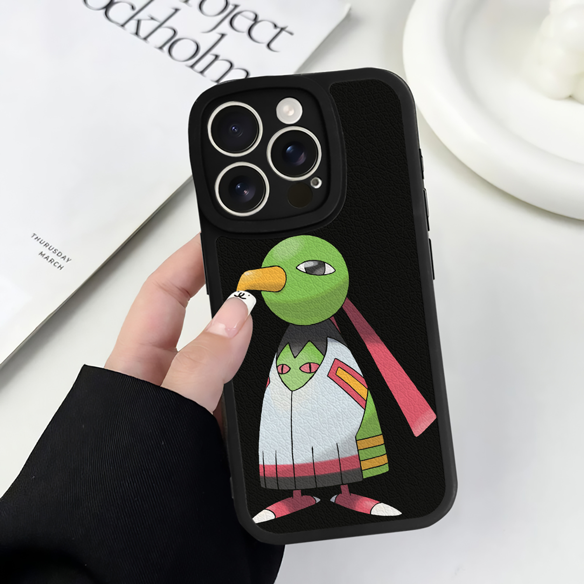 （画像用） ポケットモンスター Pokémon 【iPhone 16シリーズ対応】シリコンスマホケース（レザー調） 材質：シリコン